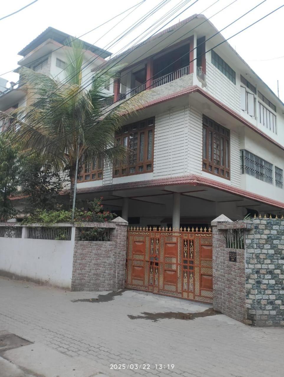 Amazing Homestay Guwahati Exterior photo